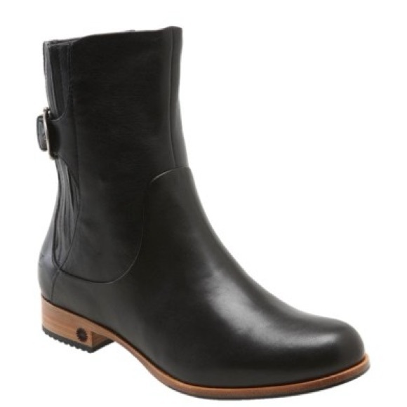Ugg Australia Finnegan Leather Almond Toe Mid Calf Booties Black Size 10 - Picture 1 of 10